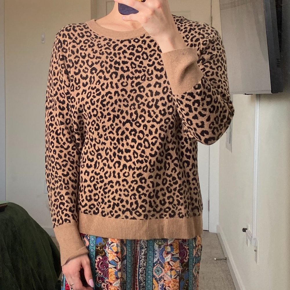 ๐ฎ A NEW DAY XXL LEOPARD SWEATER CREWNECK PULLOVER - Picture 2 of 7